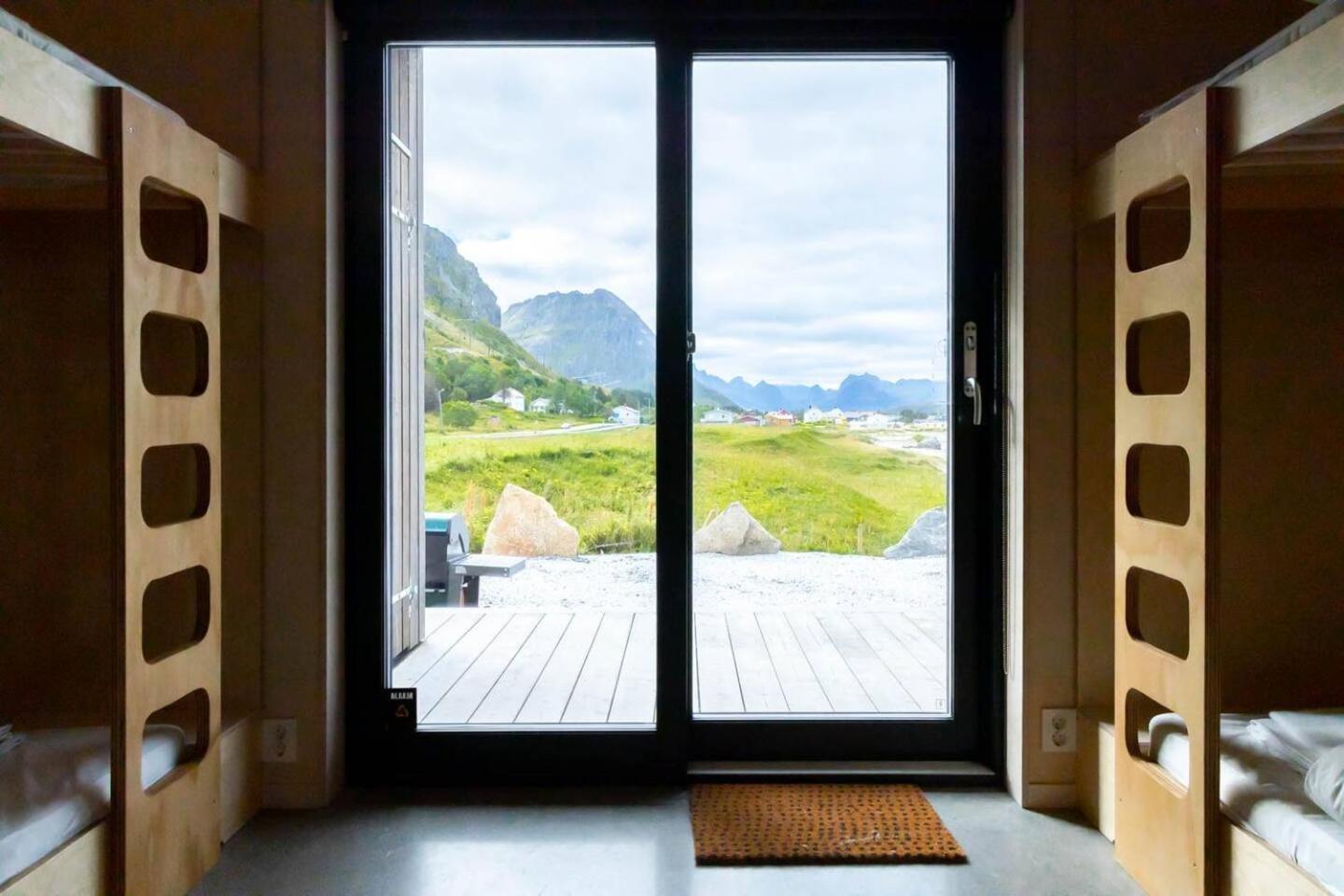 Exclusive Beach House Ramberg - Your Private Oasis Luaran gambar